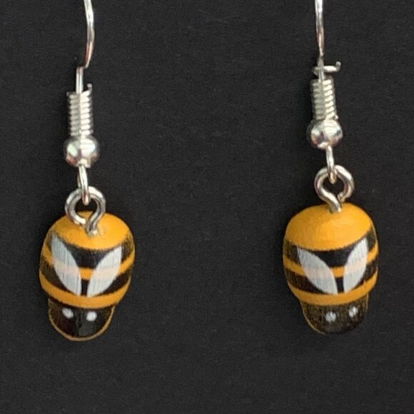 Bee Earring, Bumble Bee Earring, Gift Idea, Bee Jewelry, Silly Animal Earring - Picture 5 of 5